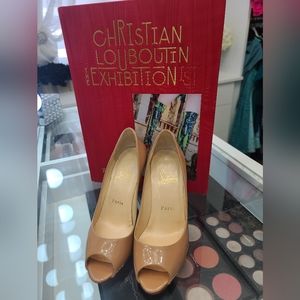 Peep Toe Louboutin Pumps 85mm